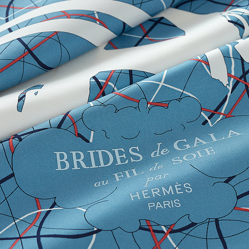 エルメス  スカーフ 水色  HERMES シルク カレ90 BRIDES de GALA Brides de Gala au Fil de Soie scarf 90 | Hermès UAE